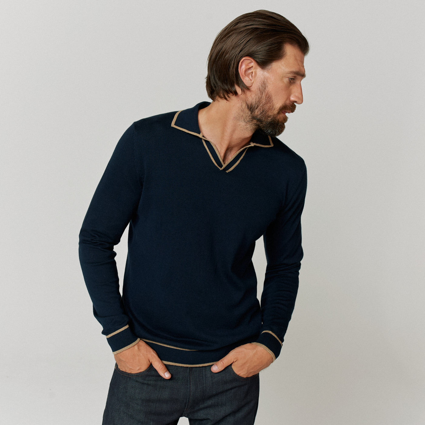 Oliver Sweeney Ludlow Knitwear in Navy Model