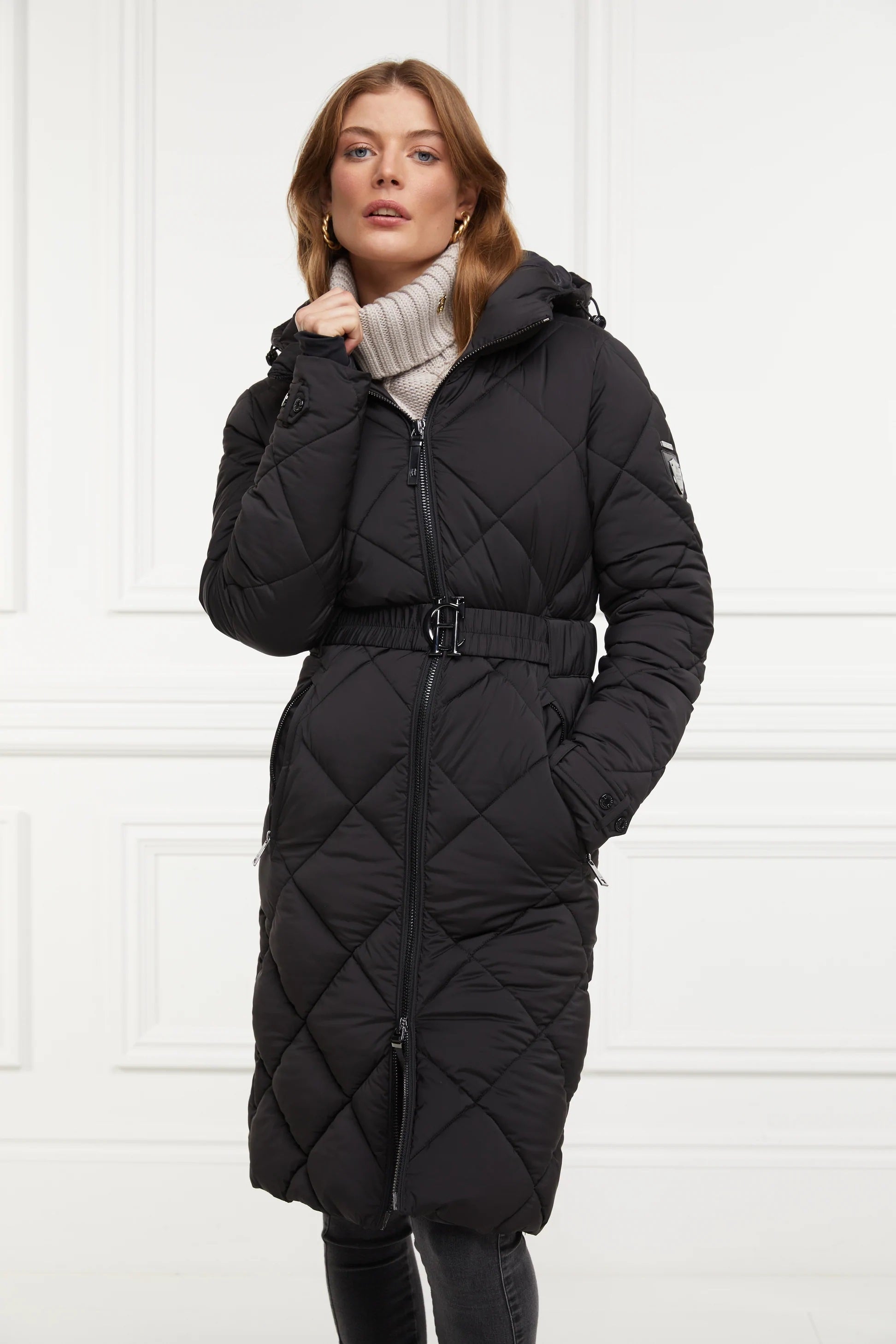 Holland Cooper Lausanne Quilted Jacket in Black | Holland Cooper ...